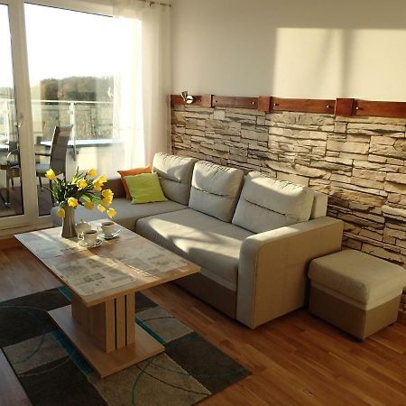 Apartament dla Ciebie z tarasem i garazem Kolobrzeg Bagian luar foto
