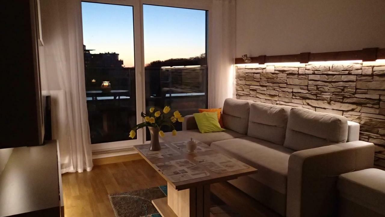 Apartament dla Ciebie z tarasem i garazem Kolobrzeg Bagian luar foto