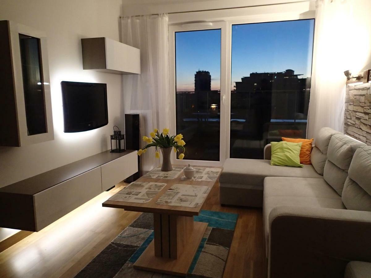 Apartament dla Ciebie z tarasem i garazem Kolobrzeg Bagian luar foto